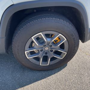 2022 Rivian R1T LAUNCH EDITION — миниатюра 18