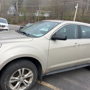 CHEVROLET EQUINOX LS - 2