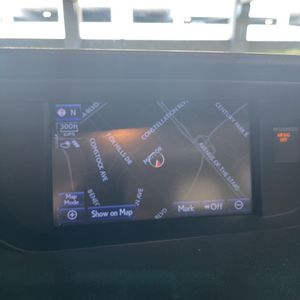 صورة مصغرة 37 لـ 2013 Lexus ES 300H BASE