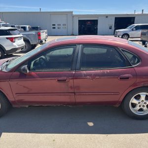 FORD TAURUS SES - 4