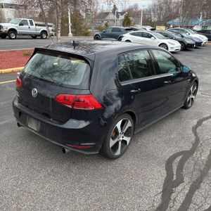 VOLKSWAGEN GOLF GTI AUTOBAHN - 8