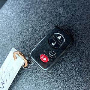 2012 Toyota HIGHLANDER LIMITED 缩略图 60