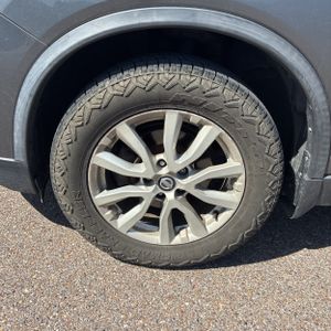 2017 Nissan ROGUE SV — миниатюра 17