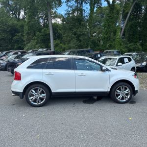 FORD EDGE LIMITED - 10