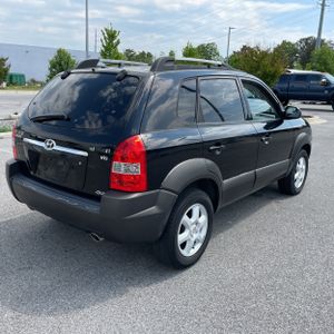 HYUNDAI TUCSON LX - 8