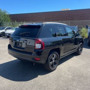 صورة 8 لـ 2016 JEEP COMPASS SPORT