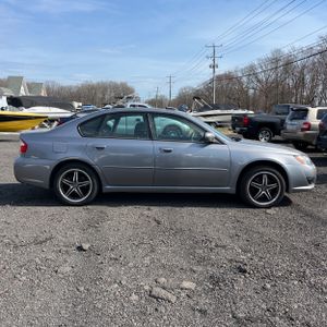 SUBARU LEGACY SE - 10