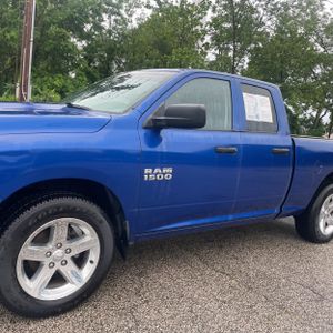 2015 RAM 1500 EXPRESS — фото 2