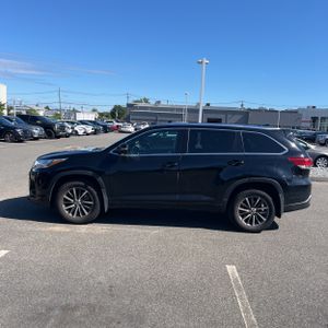 2018 Toyota HIGHLANDER XLE — фото 3