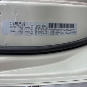 2017 Chrysler PACIFICA LIMITED — миниатюра 56