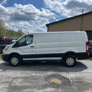 FORD TRANSIT 250 - 3