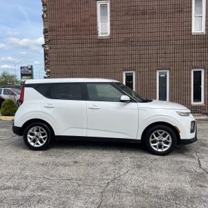 KIA SOUL LX - 10