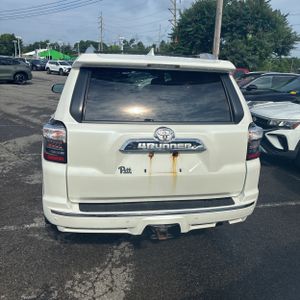2016 Toyota 4RUNNER LIMITED photo 7