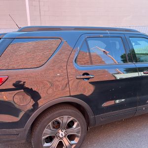 FORD EXPLORER SPORT - 9
