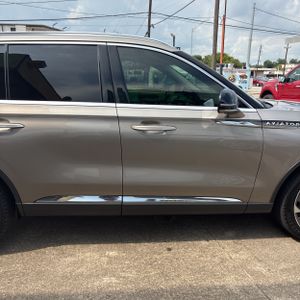 صورة 11 لـ 2020 Lincoln AVIATOR RESERVE