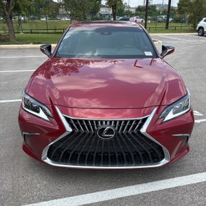 صورة مصغرة 14 لـ 2025 Lexus ES 350 BASE