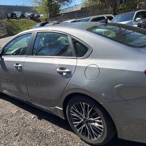 KIA FORTE GT-LINE - 6