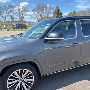 JEEP GRAND WAGONEER L SERIES III - 2