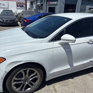 2019 FORD FUSION SEL 照片 2