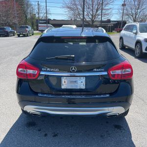 MERCEDES-BENZ GLA - 6