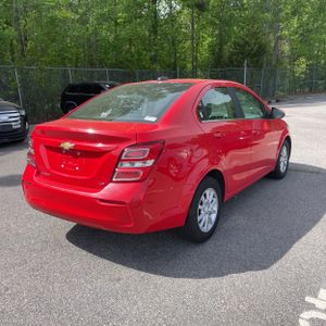 CHEVROLET SONIC LT AUTO - 8