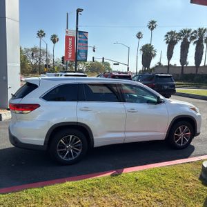 TOYOTA HIGHLANDER - 10