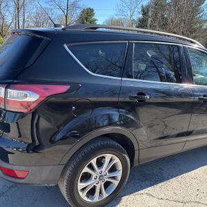 FORD ESCAPE SE - 9
