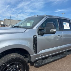 FORD F-350 SUPER DUTY LARIAT - 2