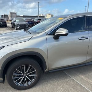 Lexus NX 250 Base - 2