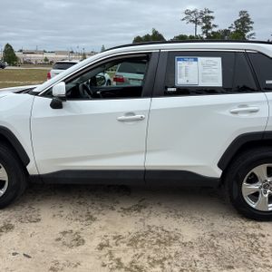 TOYOTA RAV4 - 4