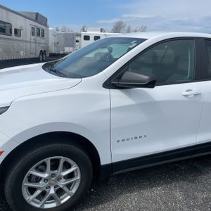 CHEVROLET EQUINOX LS - 2