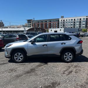 TOYOTA RAV4 - 3