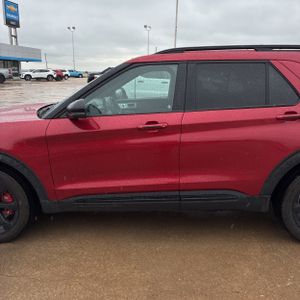 FORD EXPLORER ST - 4