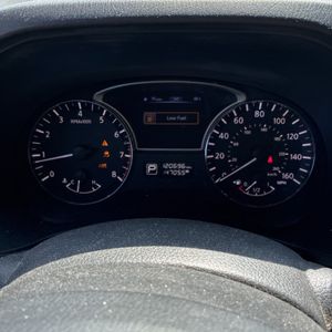 2014 Nissan PATHFINDER SV — миниатюра 38