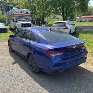 HYUNDAI ELANTRA SEL - 5