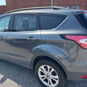 FORD ESCAPE SEL - 6