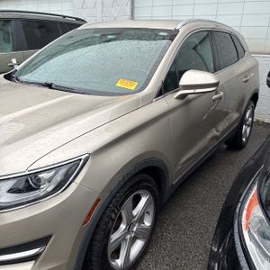 صورة 3 لـ 2015 Lincoln MKC BASE