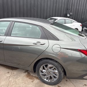 HYUNDAI ELANTRA SEL - 6