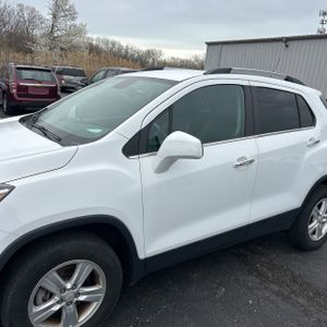 CHEVROLET TRAX LT - 2