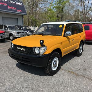 TOYOTA LAND CRUISER - 1