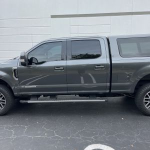 FORD F-250 SUPER DUTY LARIAT - 4