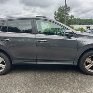 2015 Toyota RAV4 XLE 照片 11