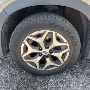 صورة مصغرة 17 لـ 2019 Subaru FORESTER PREMIUM