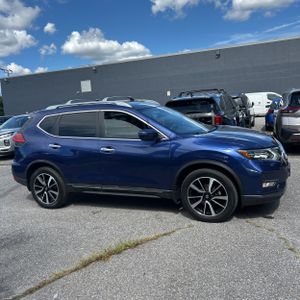 صورة 10 لـ 2017 Nissan ROGUE SL