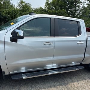 2022 Chevrolet SILVERADO 1500 LT — фото 3