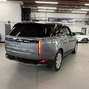 LAND ROVER RANGE ROVER P400 SE LWB - 6