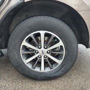 صورة مصغرة 17 لـ 2018 FORD EXPEDITION XLT