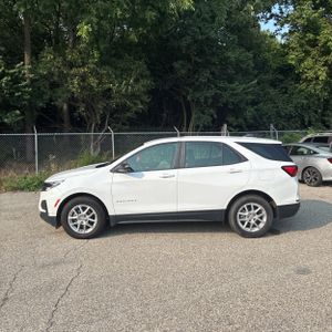 صورة 3 لـ 2023 Chevrolet EQUINOX LS