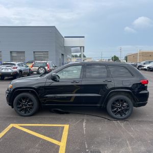 صورة 3 لـ 2017 JEEP GRAND CHEROKEE ALTITUDE