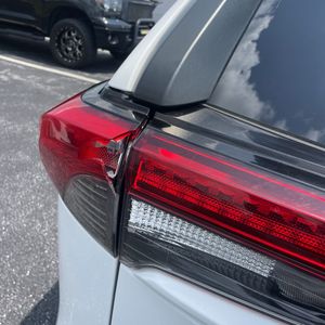 2021 Toyota RAV4 LE — миниатюра 60